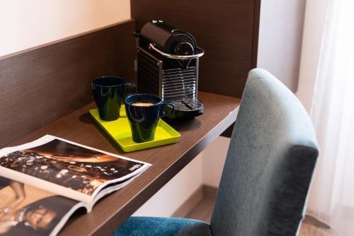 Hotel Apolonia Montmartre; Sure Collection By Western