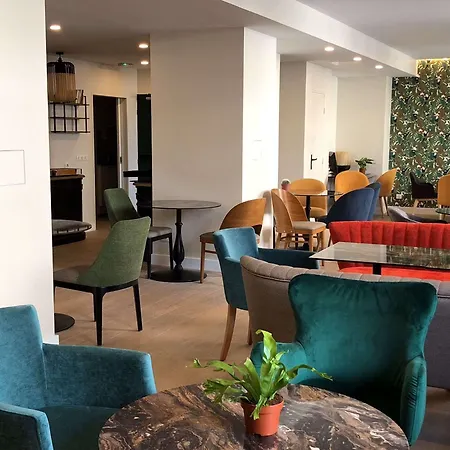 Apolonia Montmartre; Sure Collection By Western 3* Paris
