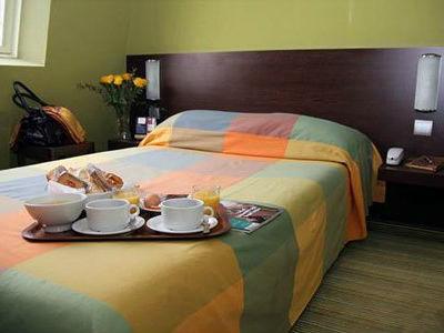 Apolonia Montmartre; Sure Collection By Western Hotel